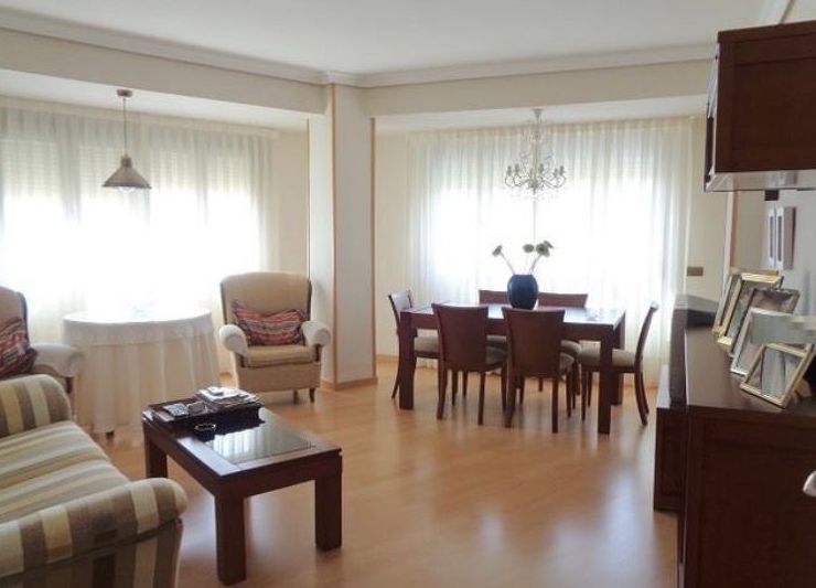 Pisos en venta 162.000€: Compra y alquiler of Servicasa Servicios Inmobiliarios Pisos en venta 162.000€: Compra y alquiler of Servicasa Servicios Inmobiliarios