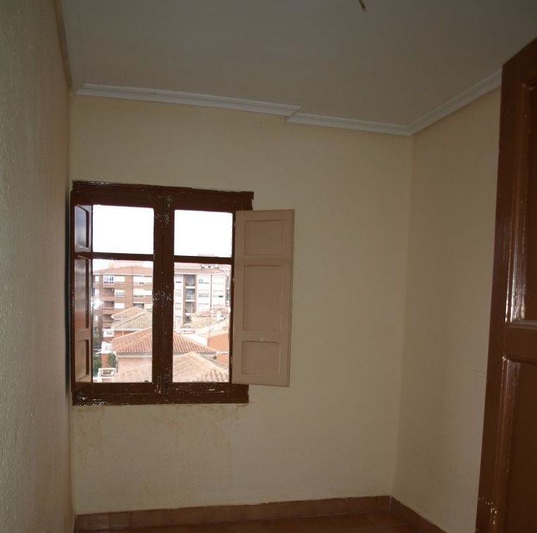 PISO EN VENTA 27.000€: Compra y alquiler de Servicasa Servicios Inmobiliarios PISO EN VENTA 27.000€: Compra y alquiler de Servicasa Servicios Inmobiliarios