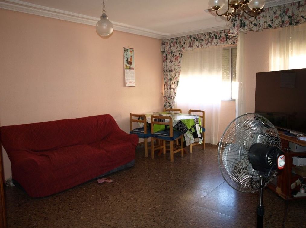 Pisos en venta 63.000€: Compra y alquiler de Servicasa Servicios Inmobiliarios Pisos en venta 63.000€: Compra y alquiler de Servicasa Servicios Inmobiliarios