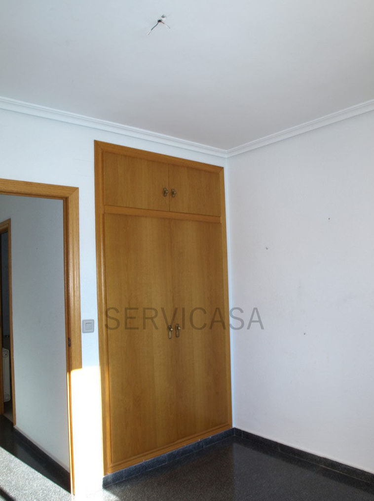 Pisos en venta 82.000€: Compra y alquiler de Servicasa Servicios Inmobiliarios Pisos en venta 82.000€: Compra y alquiler de Servicasa Servicios Inmobiliarios