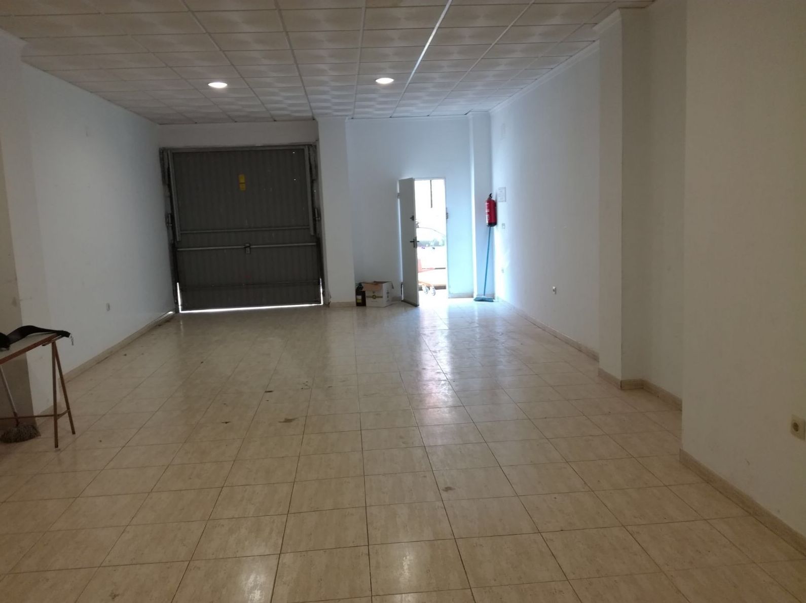 Local en venta y alquiler, Hellin: Compra y alquiler de Servicasa Servicios Inmobiliarios Local en venta y alquiler, Hellin: Compra y alquiler de Servicasa Servicios Inmobiliarios