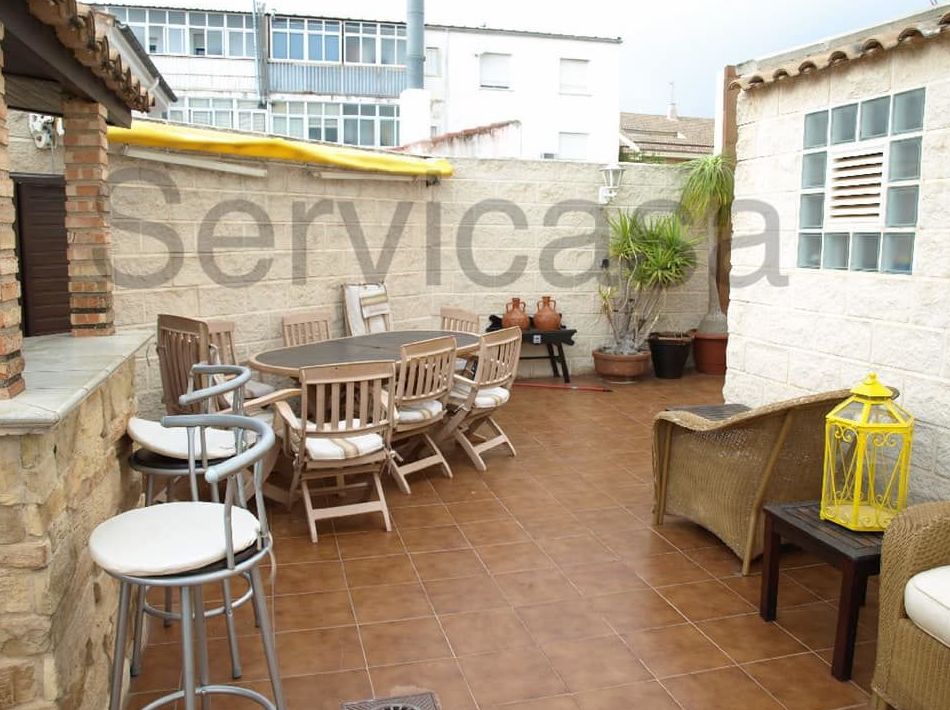 CHALET EN HELLIN 360.000€: Compra y alquiler de Servicasa Servicios Inmobiliarios CHALET EN HELLIN 360.000€: Compra y alquiler de Servicasa Servicios Inmobiliarios