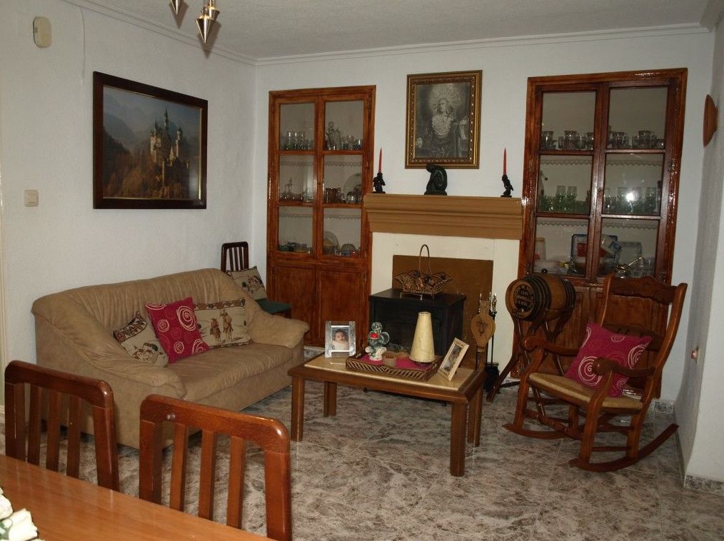 Casas en venta 73.000€: Compra y alquiler de Servicasa Servicios Inmobiliarios Casas en venta 73.000€: Compra y alquiler de Servicasa Servicios Inmobiliarios