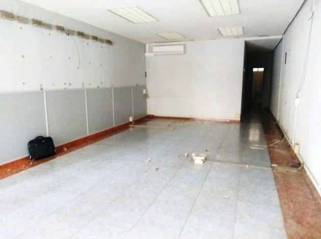 Local en alquiler, Hellin 550€: Compra y alquiler de Servicasa Servicios Inmobiliarios Local en alquiler, Hellin 550€: Compra y alquiler de Servicasa Servicios Inmobiliarios