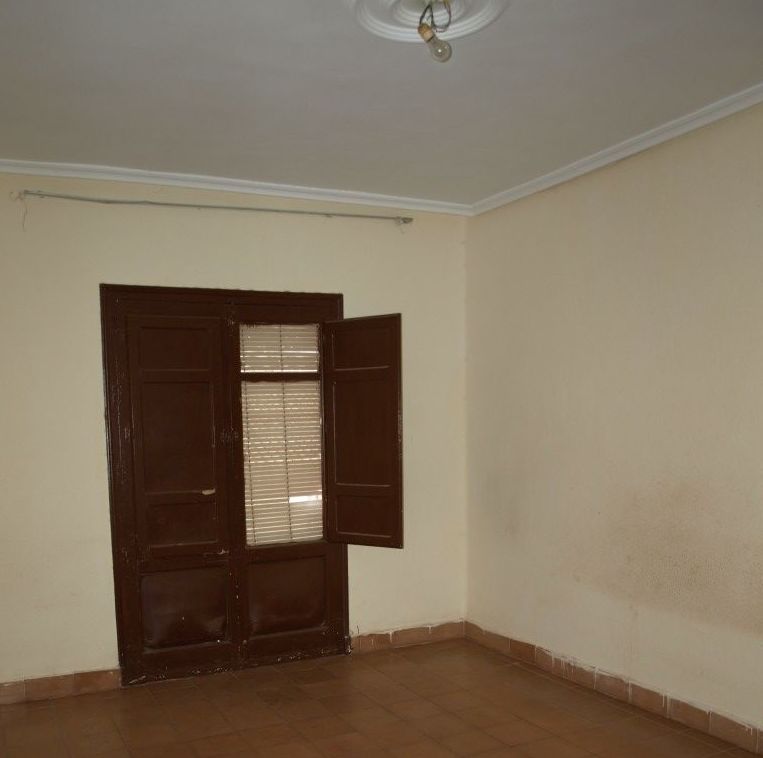 PISO EN VENTA 27.000€: Compra y alquiler de Servicasa Servicios Inmobiliarios PISO EN VENTA 27.000€: Compra y alquiler de Servicasa Servicios Inmobiliarios