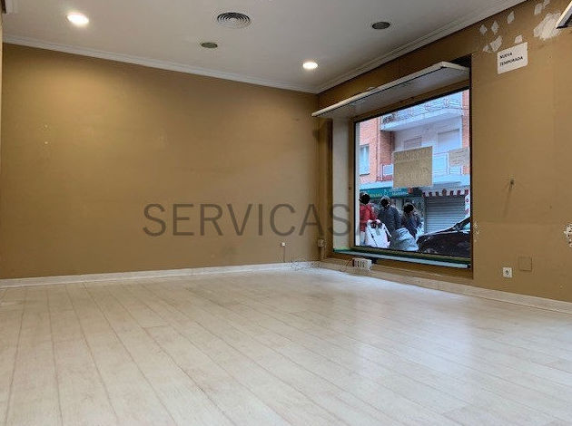 local alquiler : Compra y alquiler de Servicasa Servicios Inmobiliarios local alquiler : Compra y alquiler de Servicasa Servicios Inmobiliarios