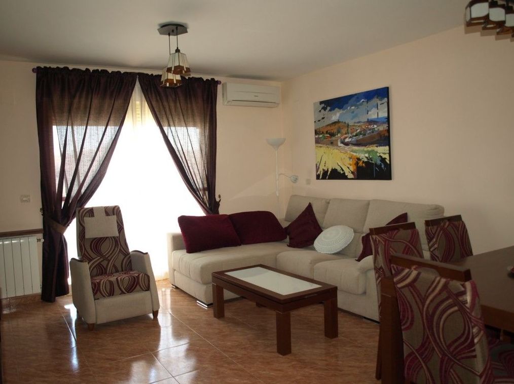 Pisos en venta 120.000€: Compra y alquiler de Servicasa Servicios Inmobiliarios Pisos en venta 120.000€: Compra y alquiler de Servicasa Servicios Inmobiliarios