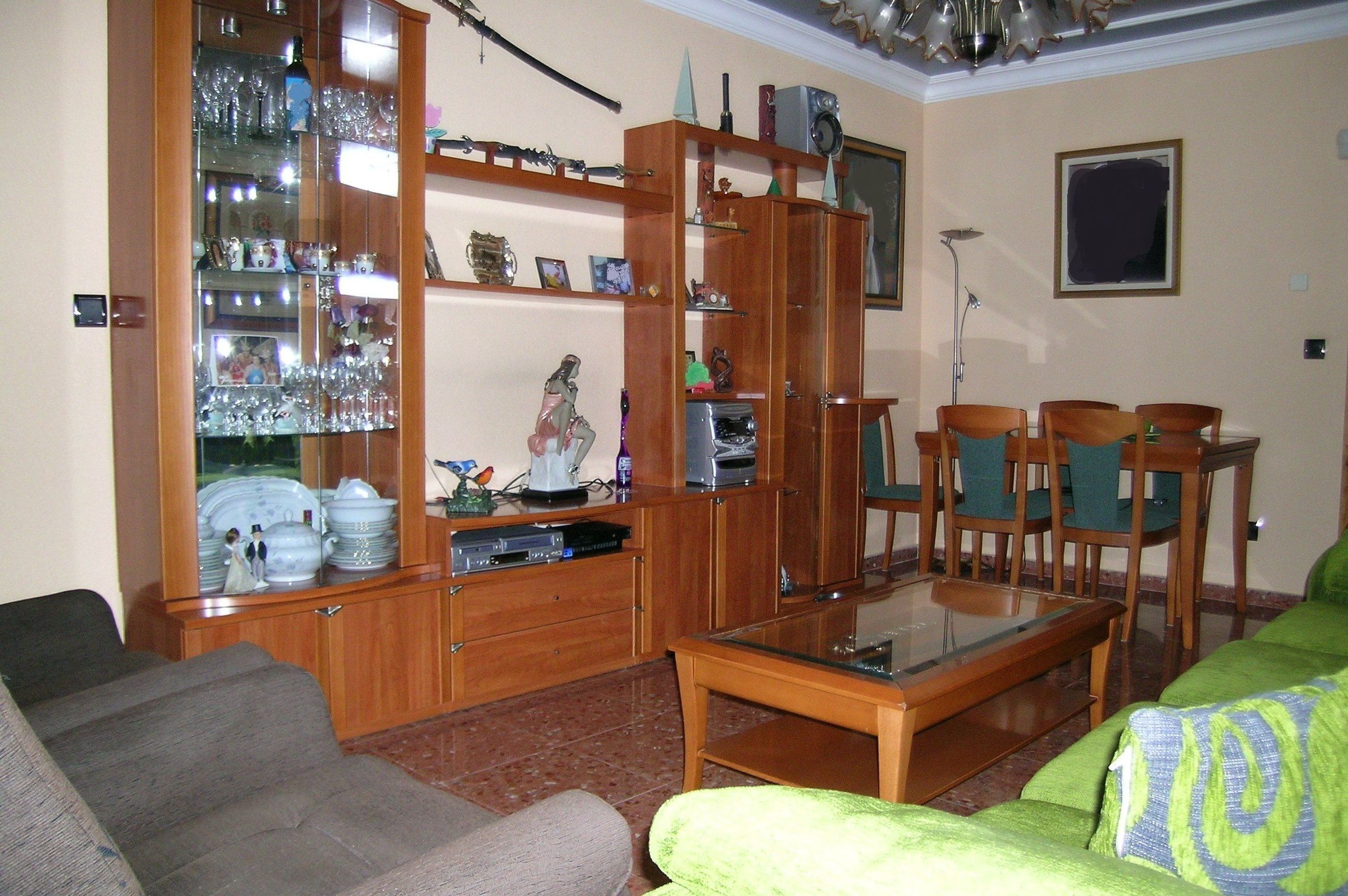 SE VENDE PISO EN GRAN VÍA POR 90.000€: Compra y alquiler de Servicasa Servicios Inmobiliarios SE VENDE PISO EN GRAN VÍA POR 90.000€: Compra y alquiler de Servicasa Servicios Inmobiliarios