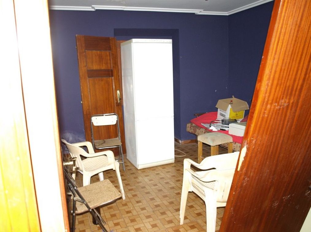 Casas en venta 90.000€: Compra y alquiler de Servicasa Servicios Inmobiliarios Casas en venta 90.000€: Compra y alquiler de Servicasa Servicios Inmobiliarios