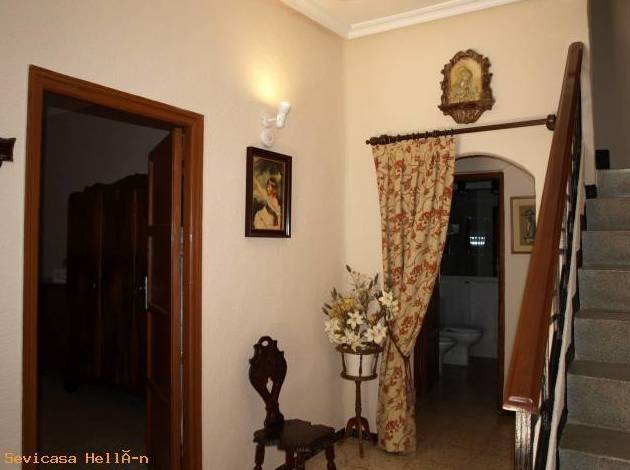 Casa en venta en Hellín céntrica : Compra y alquiler de Servicasa Servicios Inmobiliarios Casa en venta en Hellín céntrica : Compra y alquiler de Servicasa Servicios Inmobiliarios