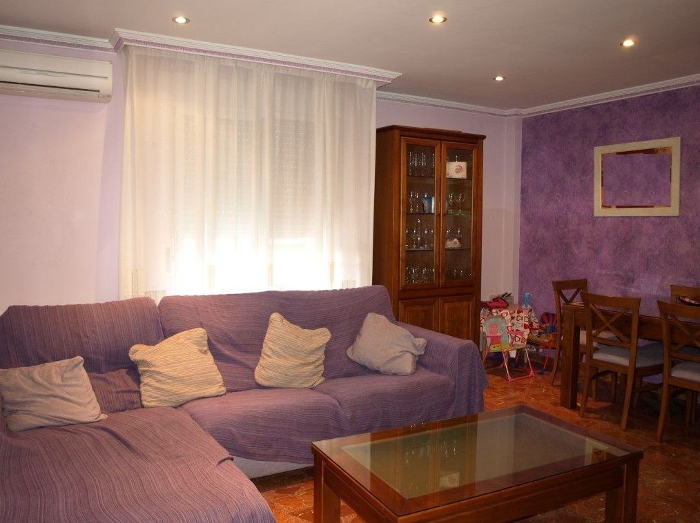 Pisos en venta 90.000€: Compra y alquiler de Servicasa Servicios Inmobiliarios Pisos en venta 90.000€: Compra y alquiler de Servicasa Servicios Inmobiliarios