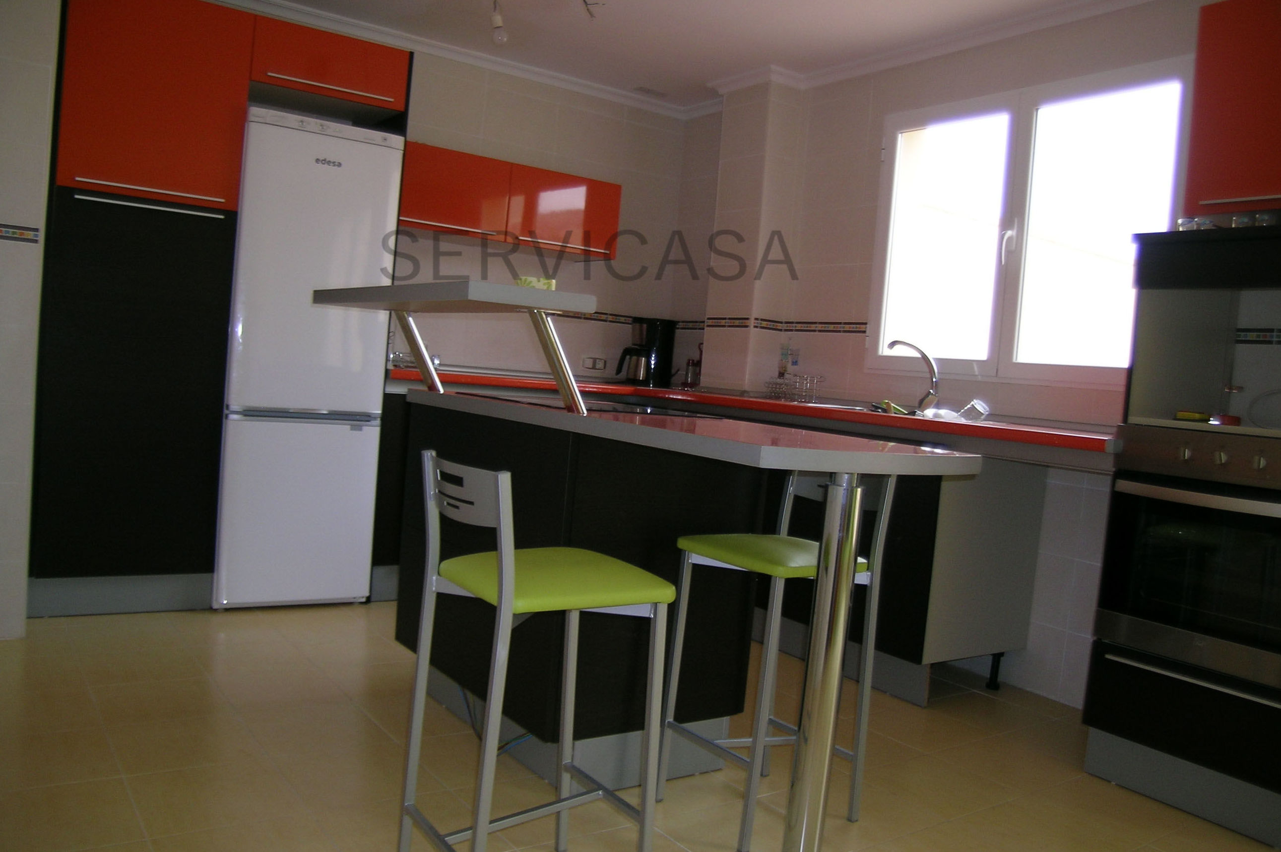 ADOSADO EN VENTA 153.000€: Compra y alquiler de Servicasa Servicios Inmobiliarios ADOSADO EN VENTA 153.000€: Compra y alquiler de Servicasa Servicios Inmobiliarios