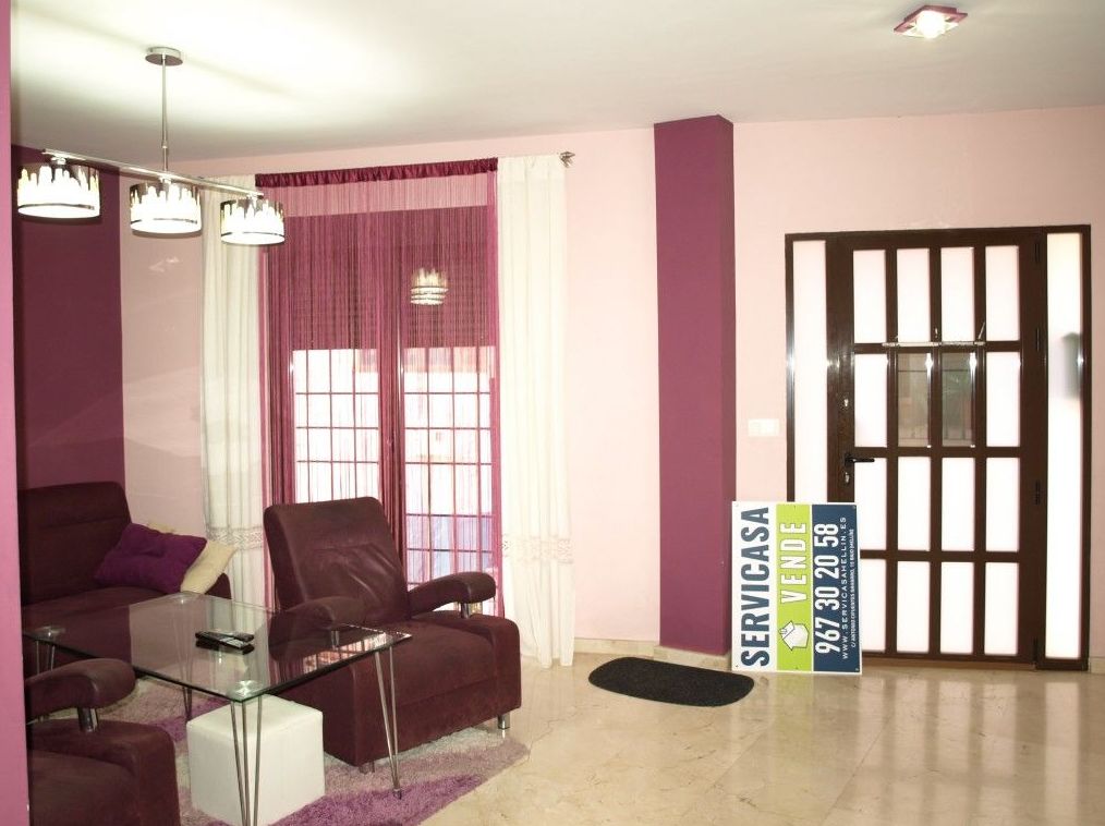 Casas en venta 129.500€: Compra y alquiler de Servicasa Servicios Inmobiliarios Casas en venta 129.500€: Compra y alquiler de Servicasa Servicios Inmobiliarios
