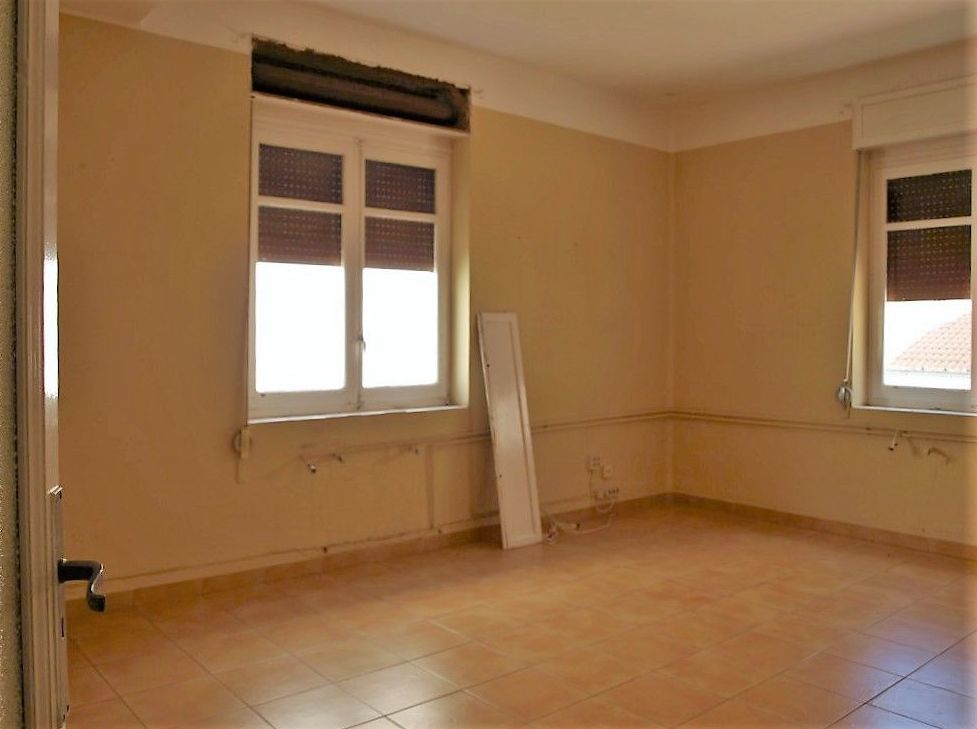 Piso en venta.110.000€: Compra y alquiler de Servicasa Servicios Inmobiliarios Piso en venta.110.000€: Compra y alquiler de Servicasa Servicios Inmobiliarios