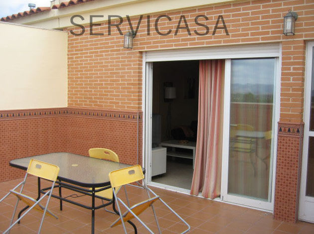 Ático en venta 110.000€: Compra y alquiler de Servicasa Servicios Inmobiliarios Ático en venta 110.000€: Compra y alquiler de Servicasa Servicios Inmobiliarios