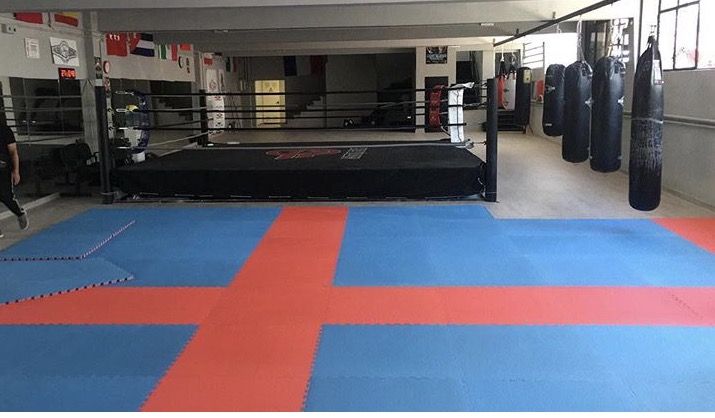 Kick Boxing - K1: Clases de Ultra Gym Kick Boxing - K1: Clases de Ultra Gym