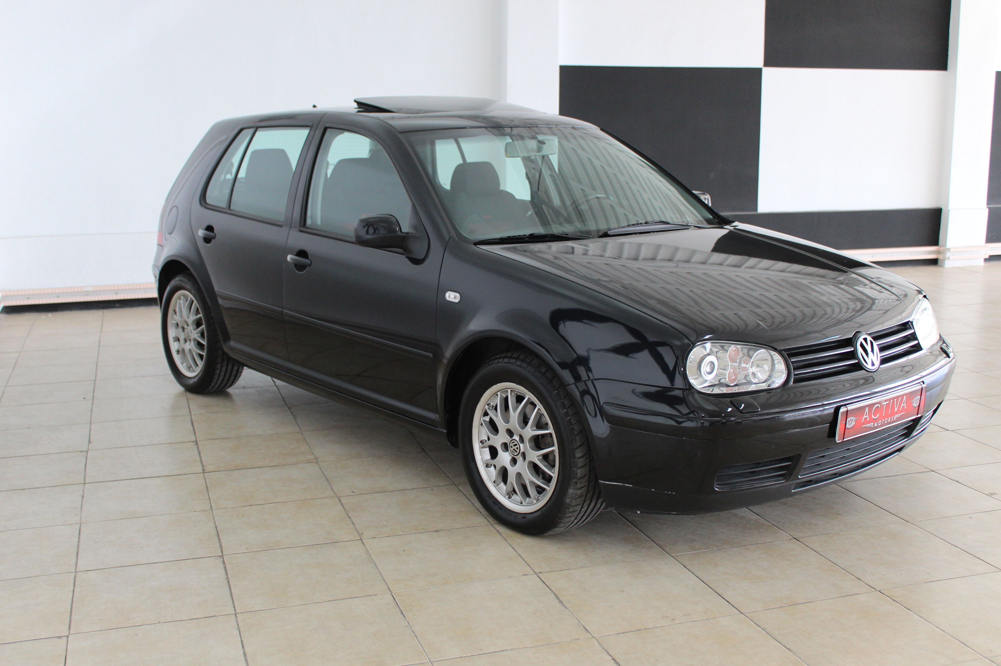 VOLKSWAGEN Golf 2.3 V5 GTI 5p.: Nuestros Vehículos de Activa Motors VOLKSWAGEN Golf 2.3 V5 GTI 5p.: Nuestros Vehículos de Activa Motors