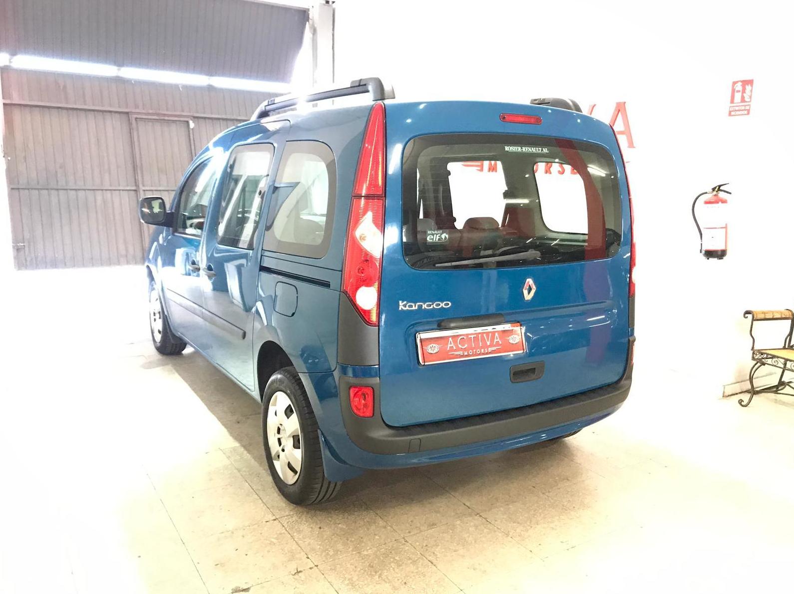 RENAULT Kangoo Combi Expression 1.5dCi 105cv 5p.: Nuestros Vehículos de Activa Motors RENAULT Kangoo Combi Expression 1.5dCi 105cv 5p.: Nuestros Vehículos de Activa Motors