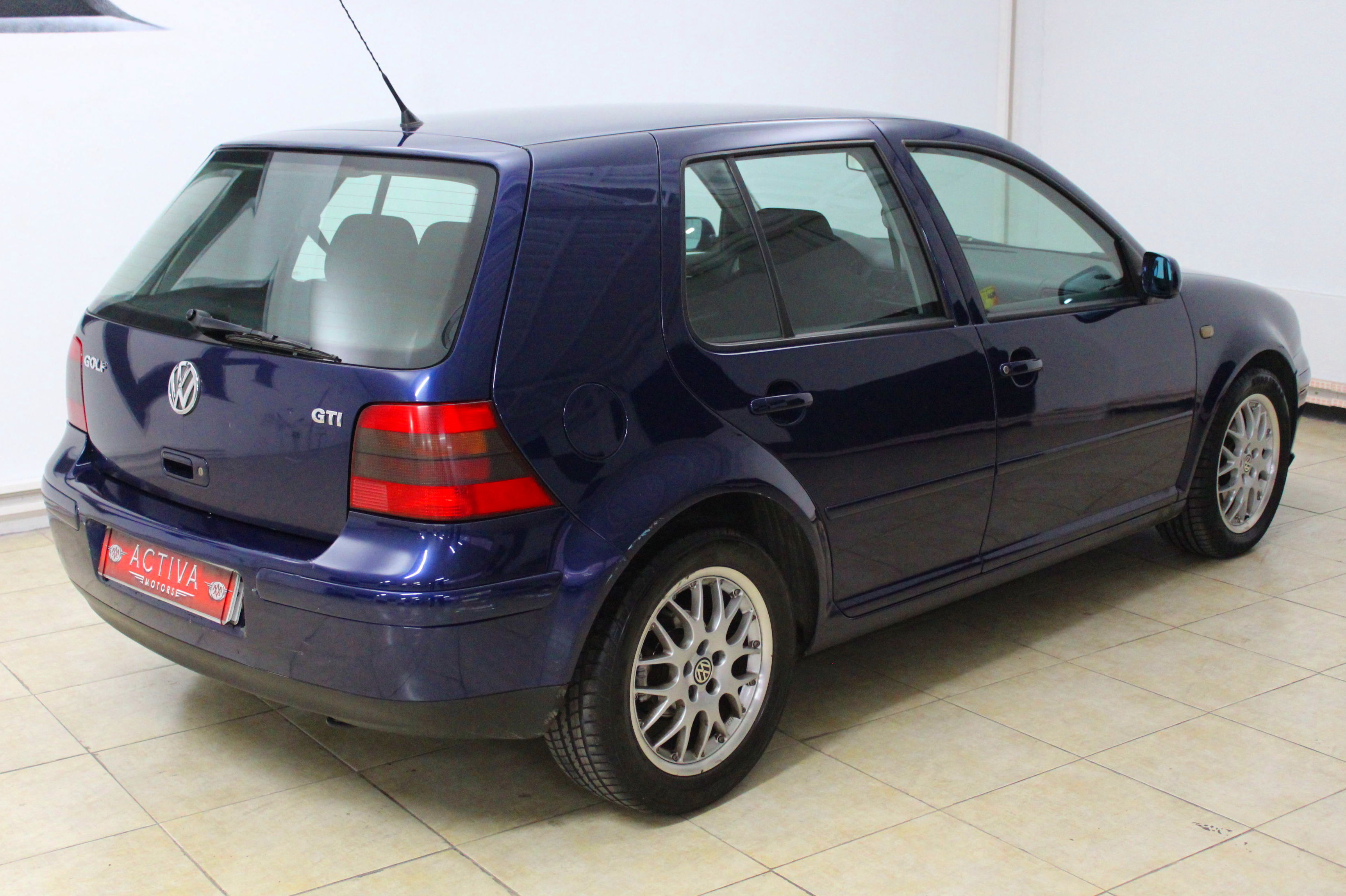 Volkswagen Golf 1.8 GTI: Nuestros Vehículos de Activa Motors Volkswagen Golf 1.8 GTI: Nuestros Vehículos de Activa Motors