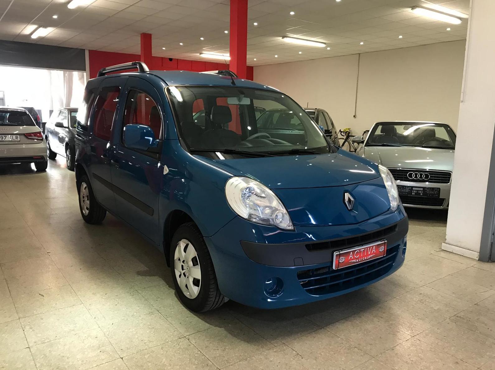 RENAULT Kangoo Combi Expression 1.5dCi 105cv 5p.: Nuestros Vehículos de Activa Motors RENAULT Kangoo Combi Expression 1.5dCi 105cv 5p.: Nuestros Vehículos de Activa Motors