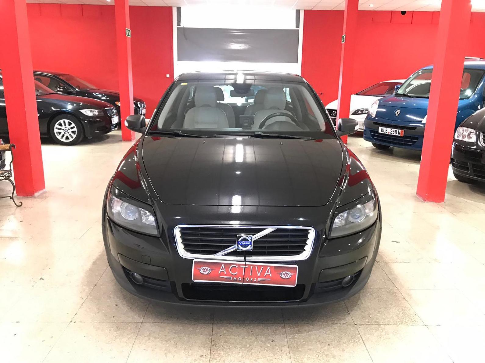 VOLVO C30 1. 6D DRIVE SS MOMENTUM: Nuestros Vehículos de Activa Motors VOLVO C30 1. 6D DRIVE SS MOMENTUM: Nuestros Vehículos de Activa Motors