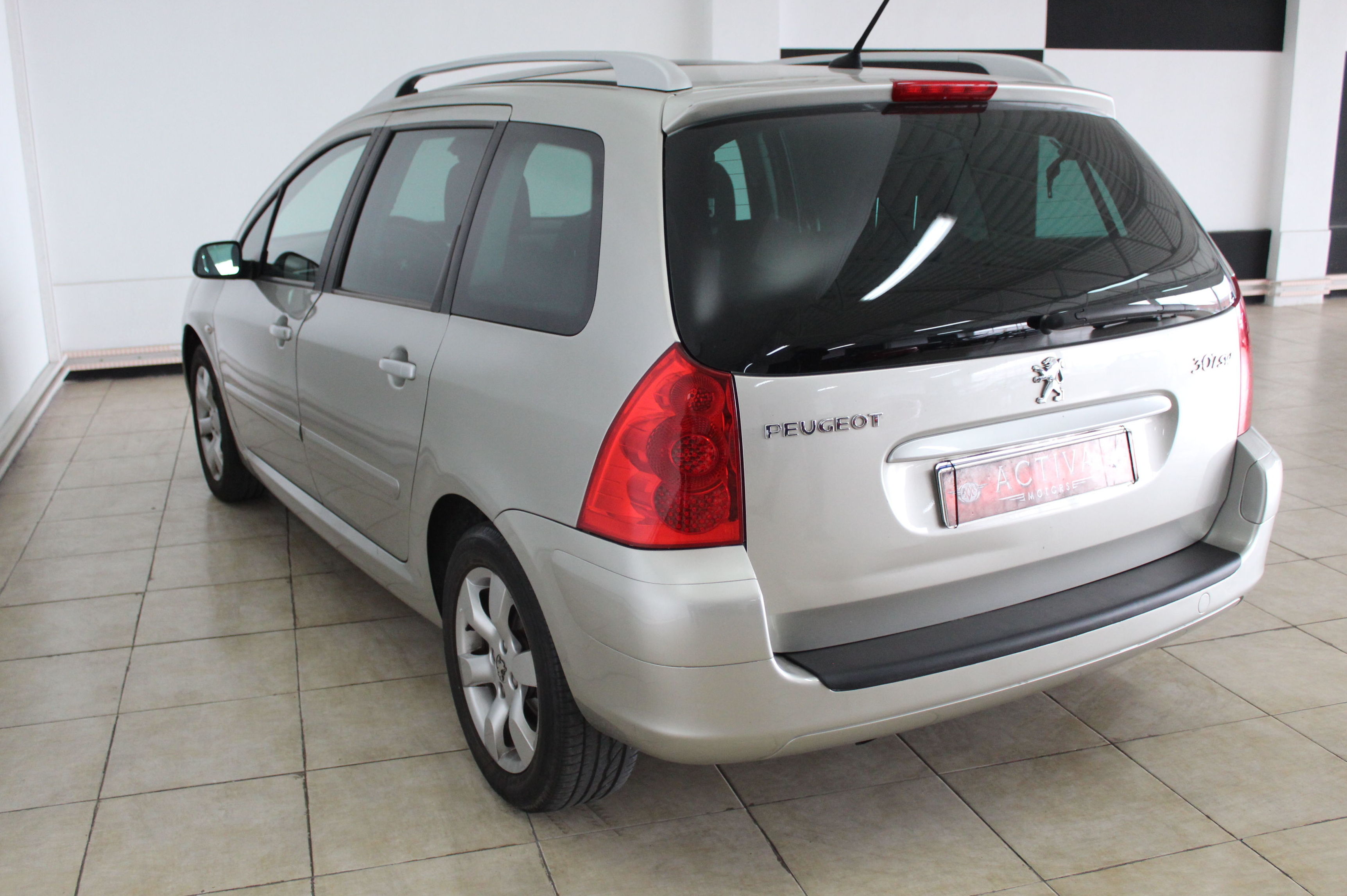PEUGEOT 307 SW 1. 6 HDI PACK: Nuestros Vehículos de Activa Motors PEUGEOT 307 SW 1. 6 HDI PACK: Nuestros Vehículos de Activa Motors