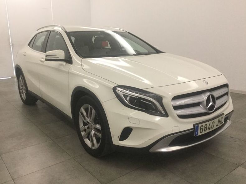 MERCEDES BENZ GLA 200CDI 7G-TRONIC: Nuestros Vehículos de Activa Motors MERCEDES BENZ GLA 200CDI 7G-TRONIC: Nuestros Vehículos de Activa Motors