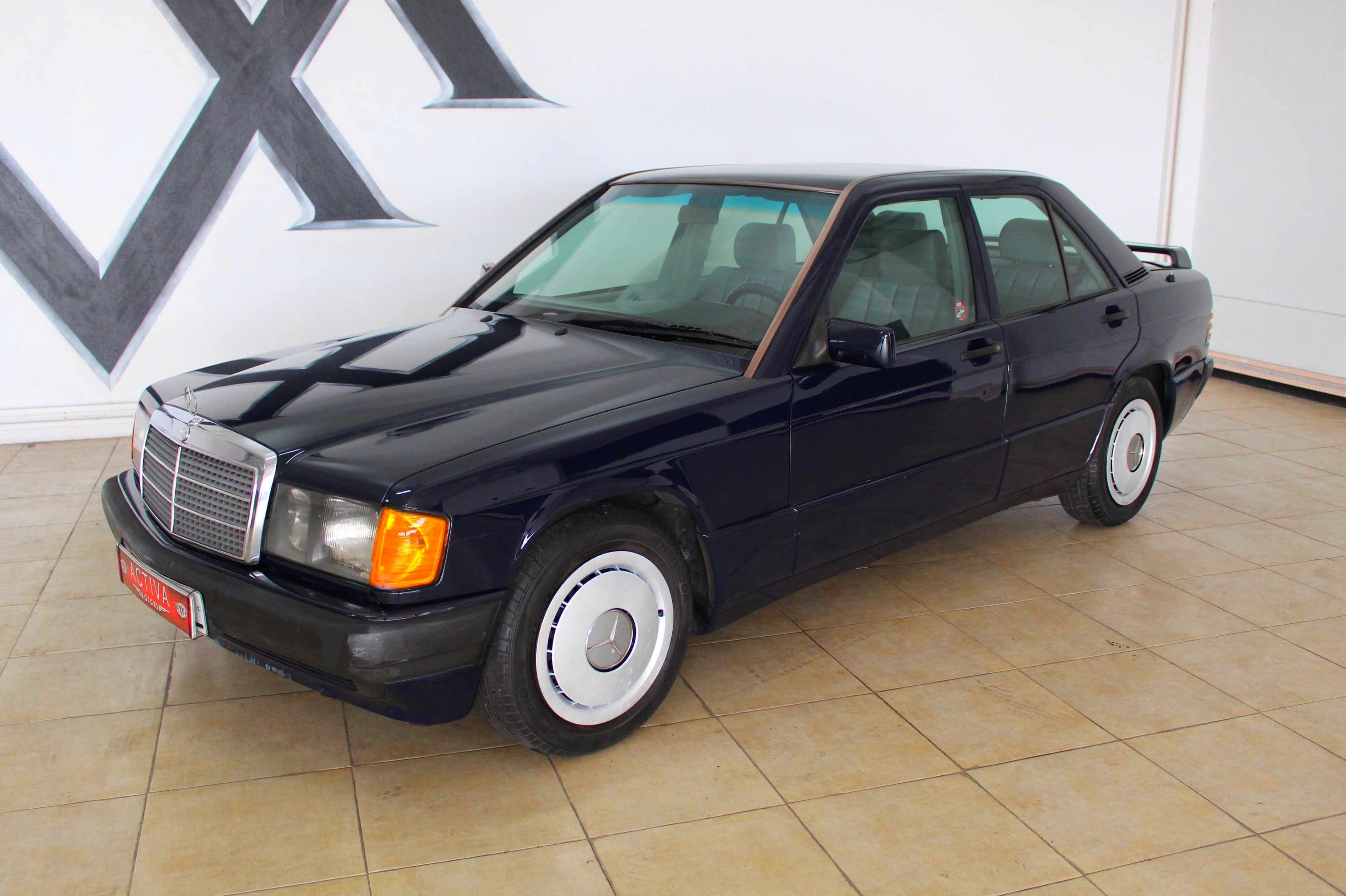 Mercedes 190E 2.0 Classic: Nuestros Vehículos de Activa Motors Mercedes 190E 2.0 Classic: Nuestros Vehículos de Activa Motors