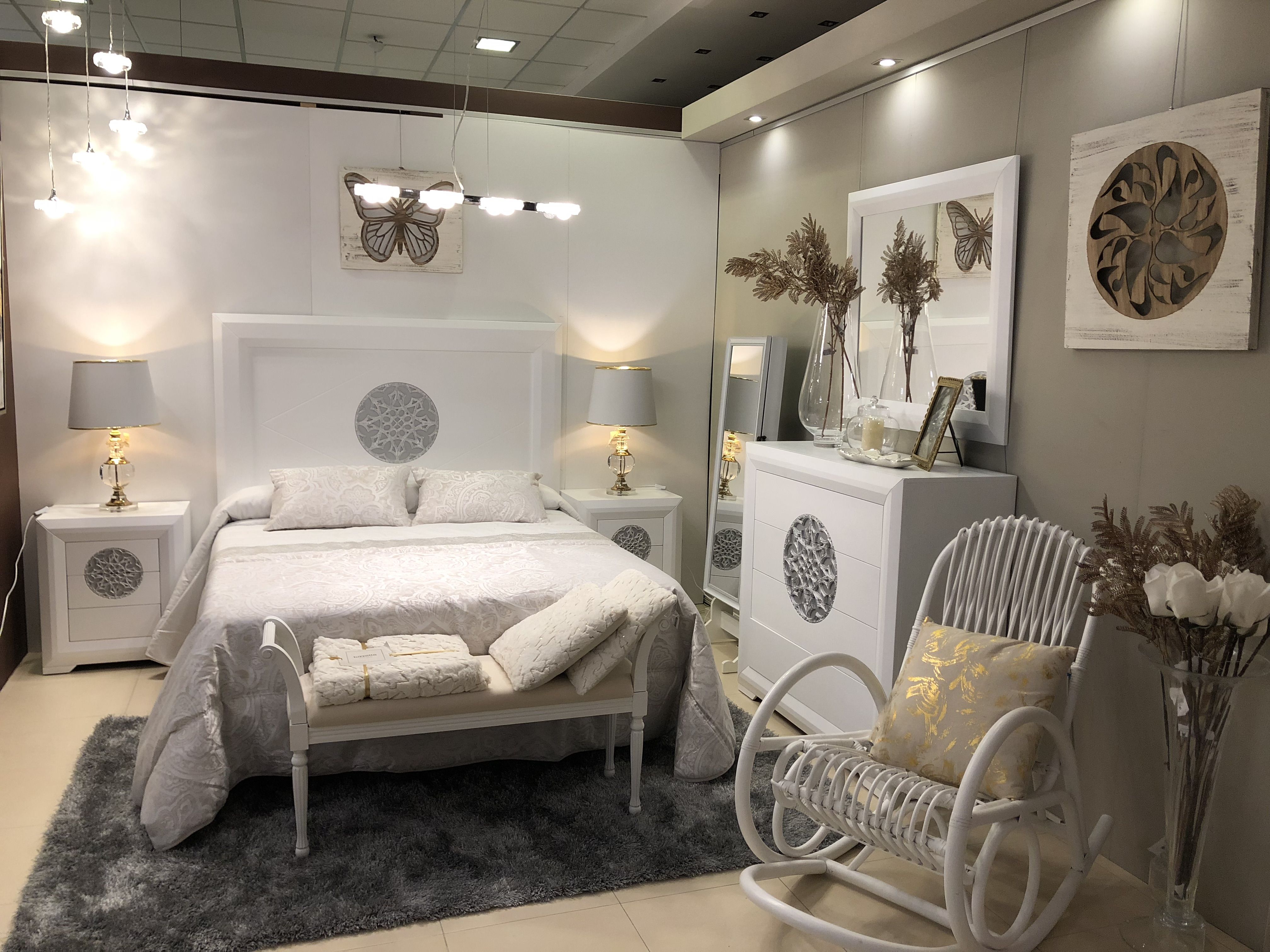 Dormitorios: Paga en 24 meses sin intereses de Muebles Angelita Horcas, S. L. Dormitorios: Paga en 24 meses sin intereses de Muebles Angelita Horcas, S. L.