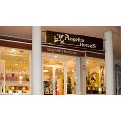 Vestidores: Paga en 24 meses sin intereses de Muebles Angelita Horcas, S. L. Vestidores: Paga en 24 meses sin intereses de Muebles Angelita Horcas, S. L.