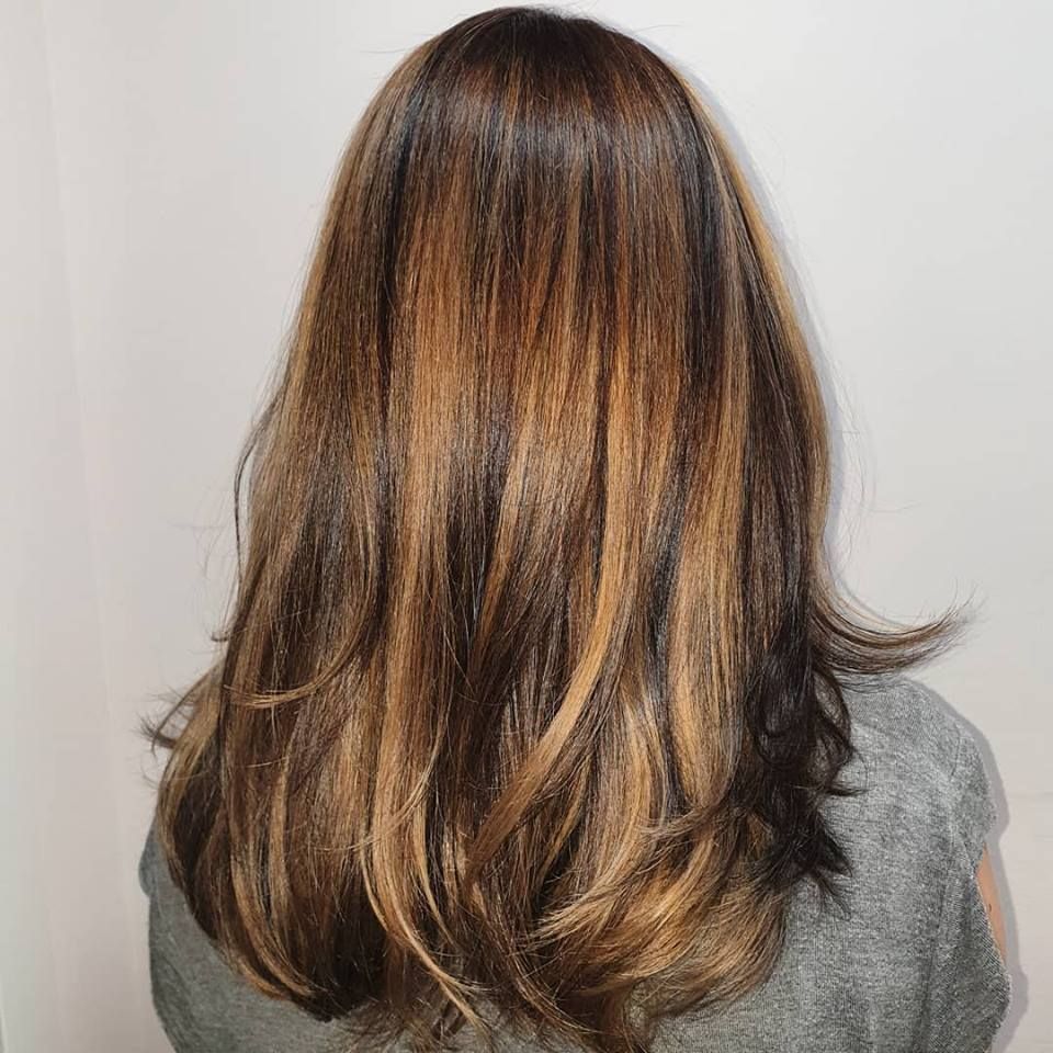 Mechas: Servicios de Fusión Unisex Hairdressers Mechas: Servicios de Fusión Unisex Hairdressers