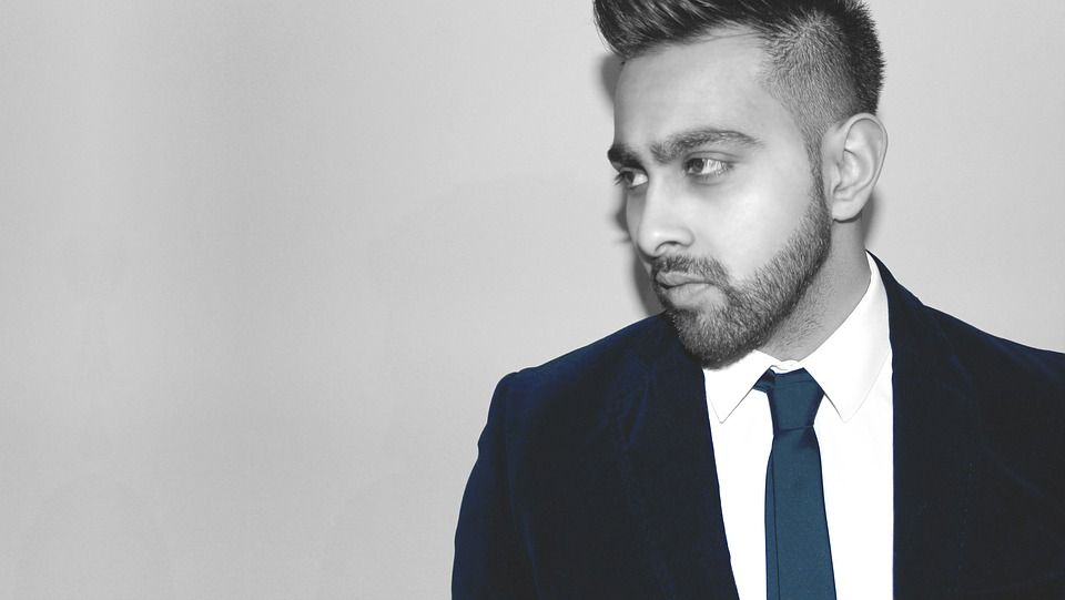 Barba estilo italiano: Servicios de Fusión Unisex Hairdressers Barba estilo italiano: Servicios de Fusión Unisex Hairdressers