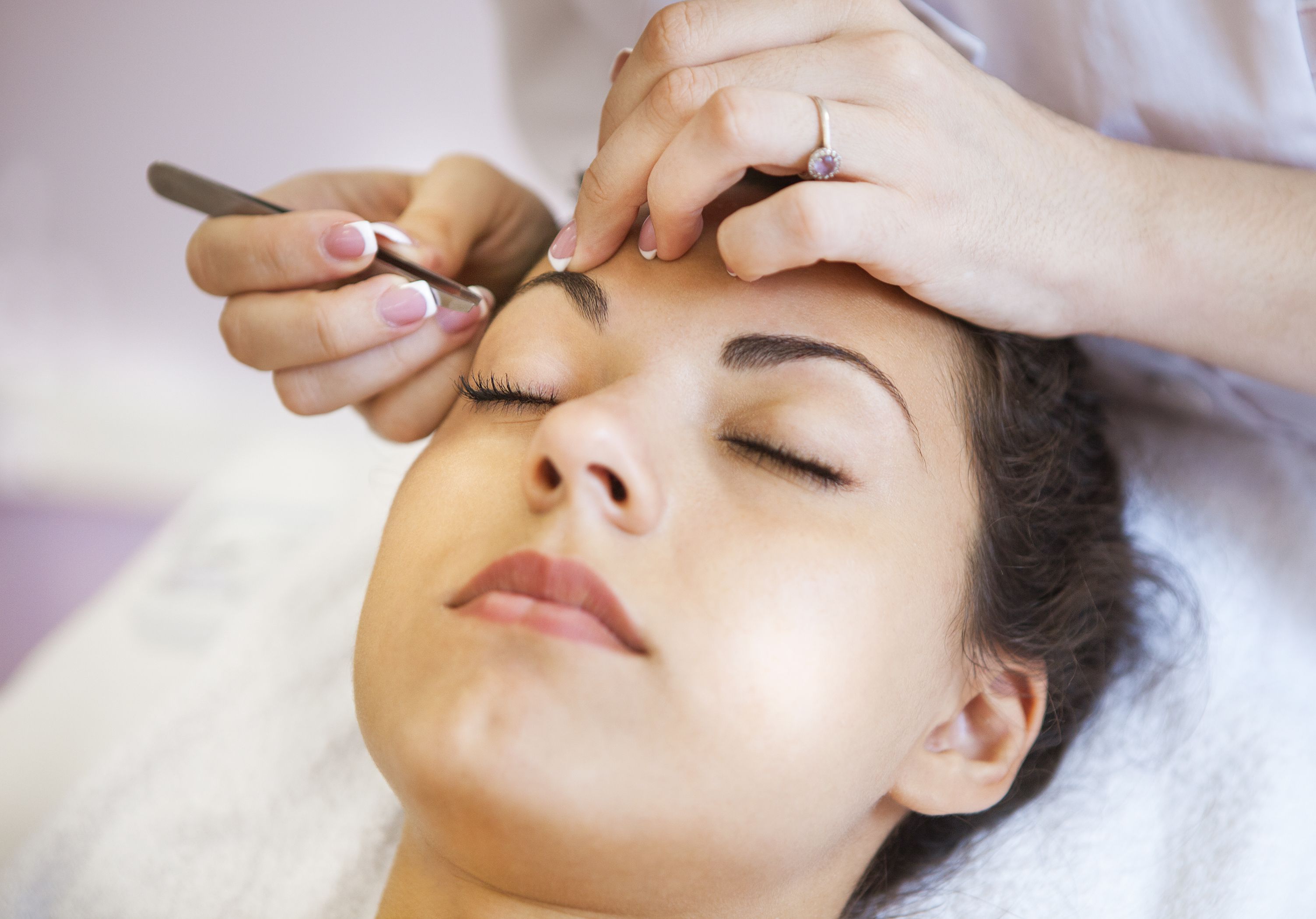Depilación facial: Servicios de Fusión Unisex Hairdressers Depilación facial: Servicios de Fusión Unisex Hairdressers