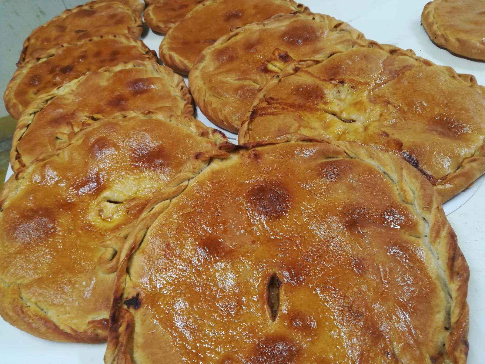 Empanadas: Productos de Panadería Abad Burela Empanadas: Productos de Panadería Abad Burela
