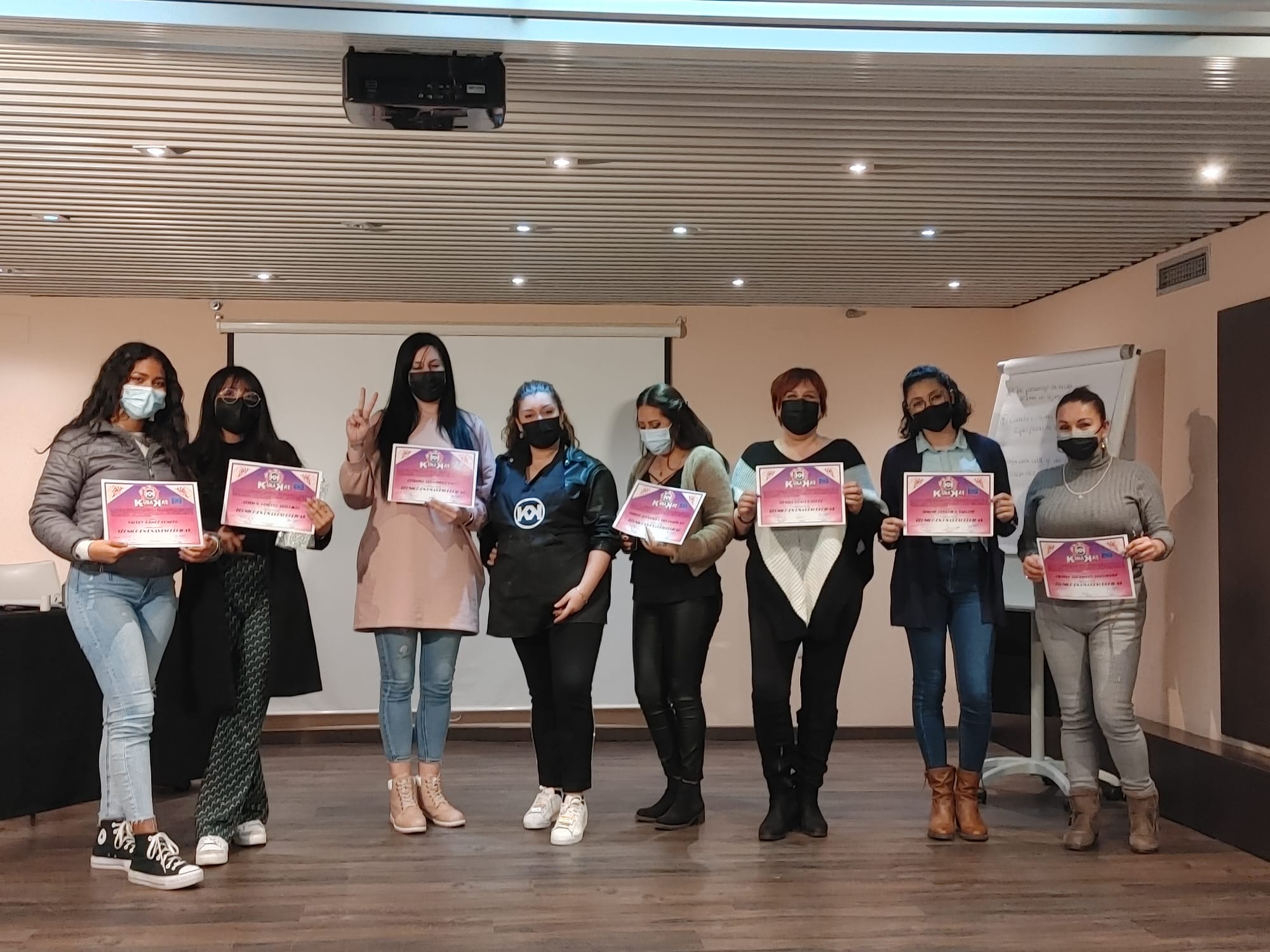 Curso de uñas en Barcelona: Cursos y talleres de Nails Academy Albacete Curso de uñas en Barcelona: Cursos y talleres de Nails Academy Albacete