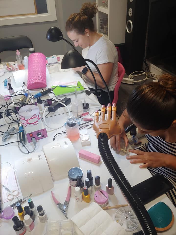 Taller 3D: Cursos y talleres de Nails Academy Albacete Taller 3D: Cursos y talleres de Nails Academy Albacete