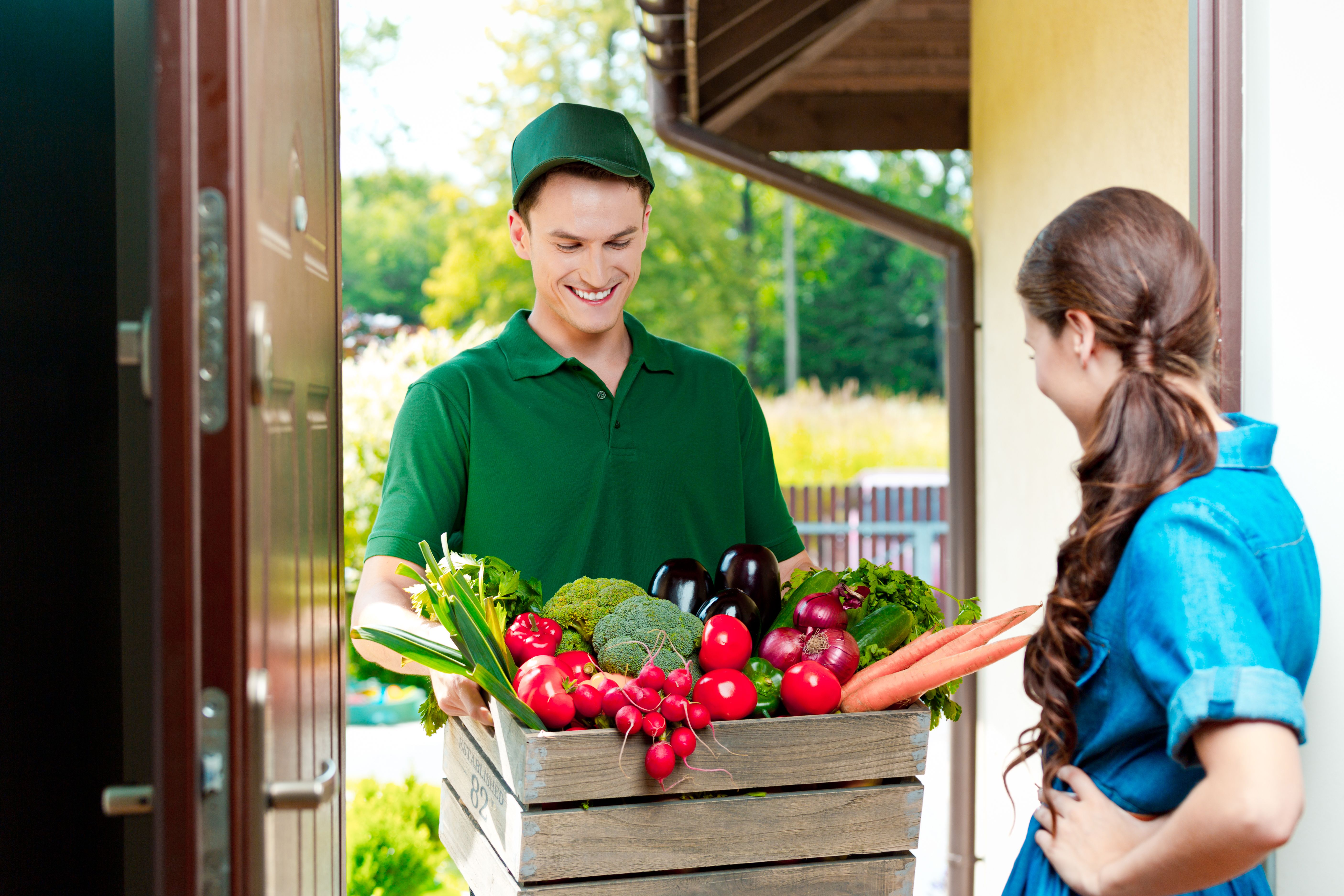 Servicio a domicilio por las mañanas: Servicios de Frutas Pili Servicio a domicilio por las mañanas: Servicios de Frutas Pili