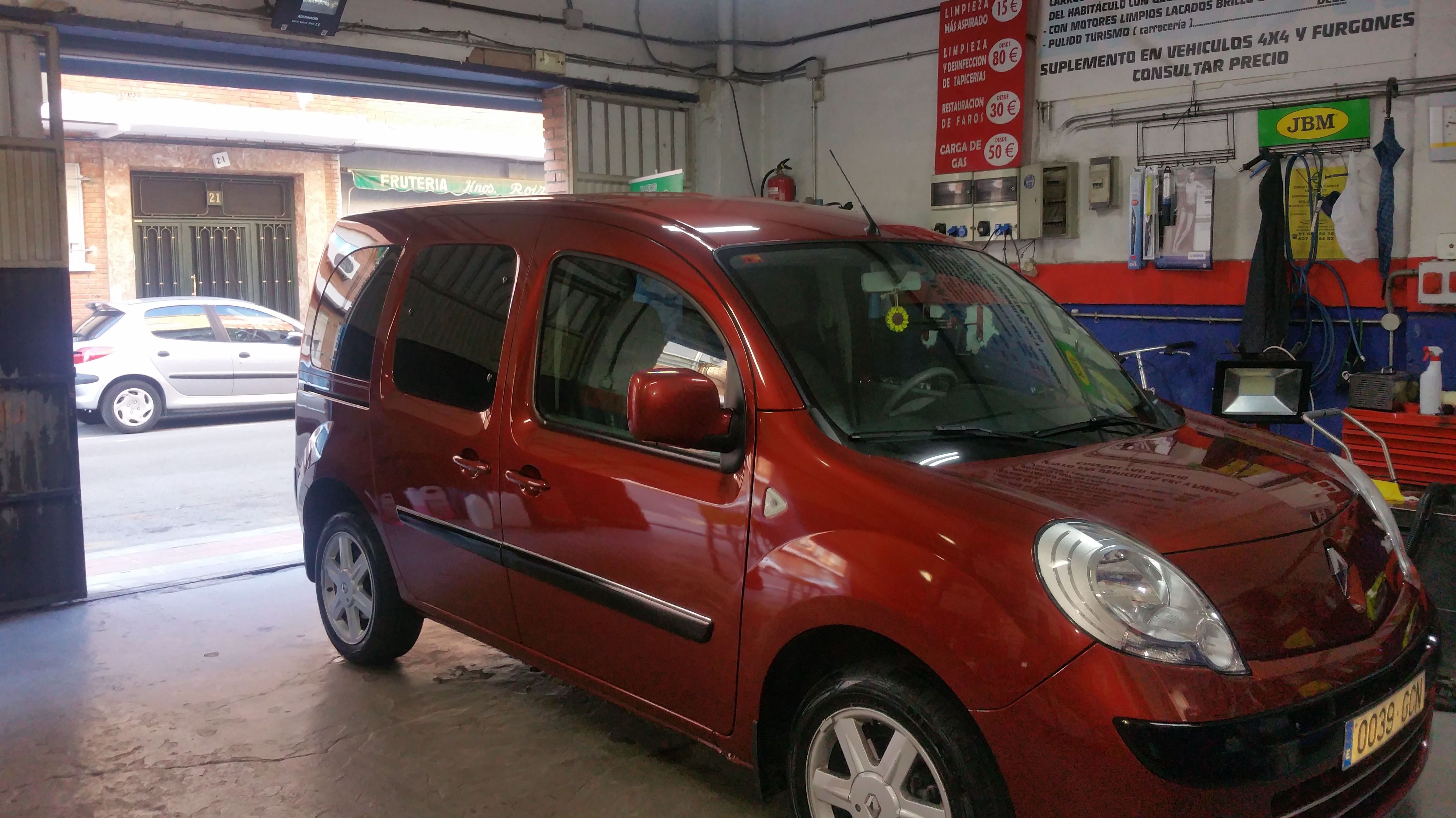 Venta de vehículos segunda mano: Servicios de Talleres LGA Venta de vehículos segunda mano: Servicios de Talleres LGA