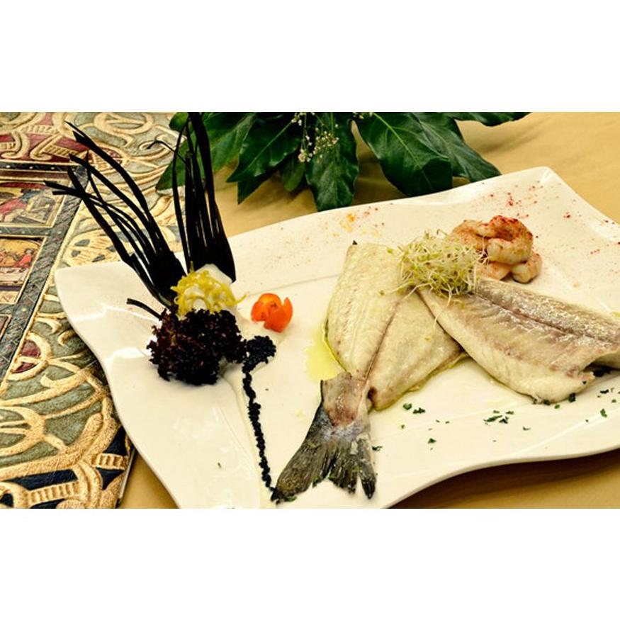 El pescado: SERVICIOS de La Parrilla de San Lorenzo El pescado: SERVICIOS de La Parrilla de San Lorenzo