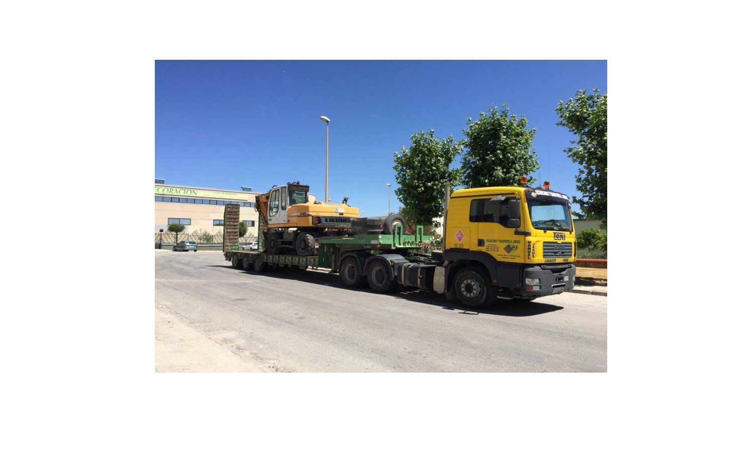 Transportes especiales de materiales: Servicios de Jimexca Martos Transportes especiales de materiales: Servicios de Jimexca Martos