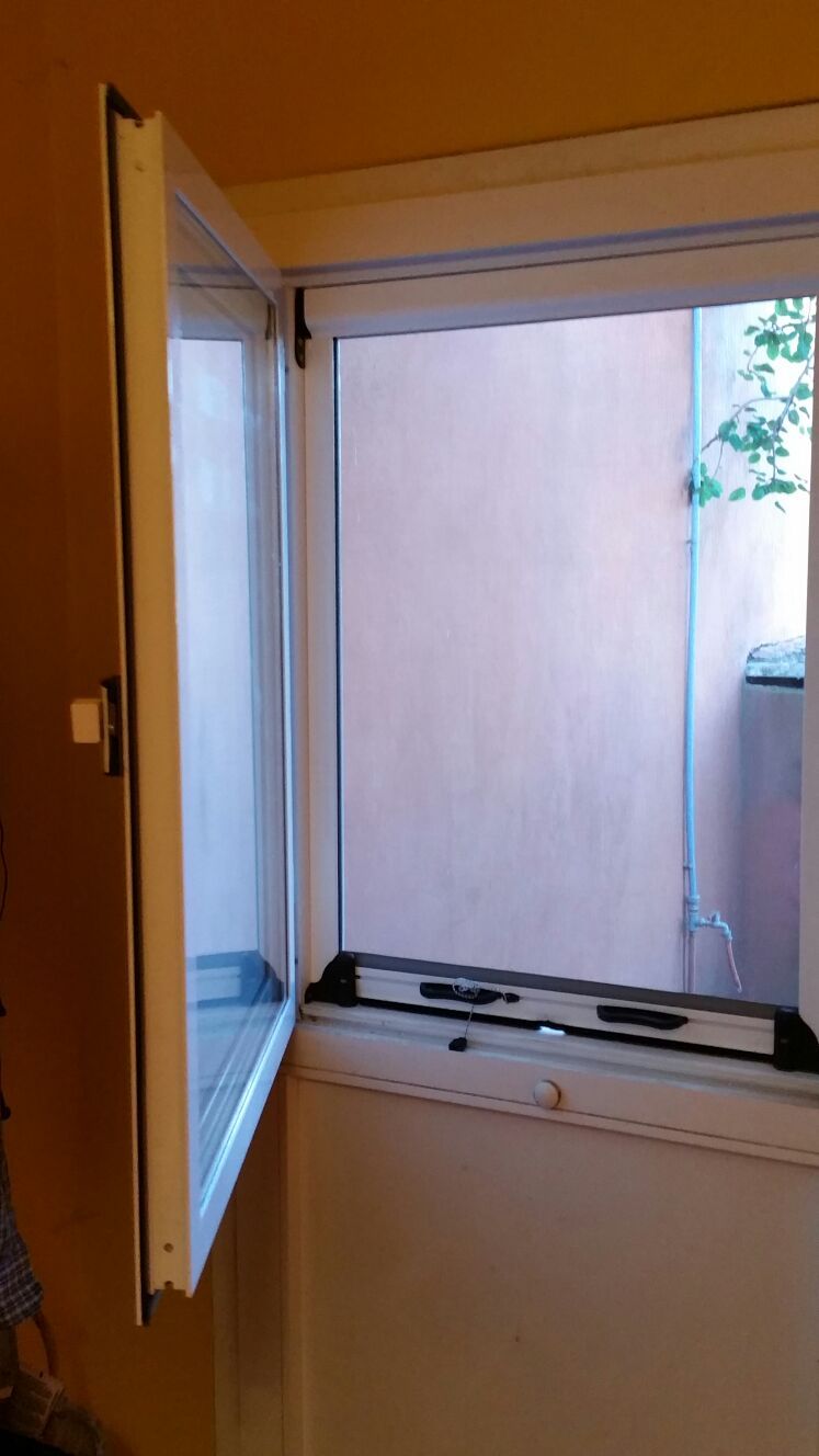 Ventana oscilo batiente: ALUMINIO - PVC de ALUMINIOS CARPAL Ventana oscilo batiente: ALUMINIO - PVC de ALUMINIOS CARPAL
