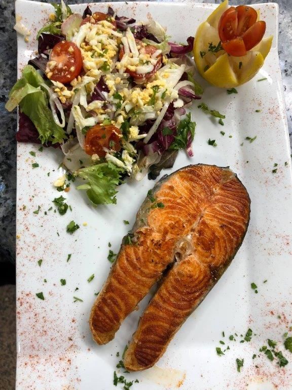 Menús diarios y especiales de grupo: ¿Qué ofrecemos? de Restaurante El Alcázar Menús diarios y especiales de grupo: ¿Qué ofrecemos? de Restaurante El Alcázar