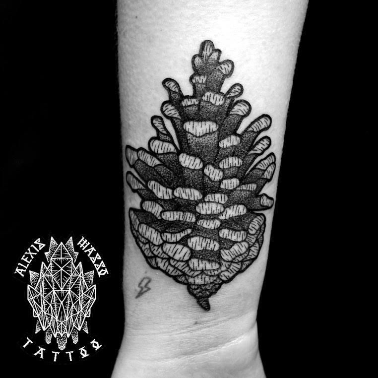 Puntillismo: Estilos de Tattoo de Black Lotus Tattoo Puntillismo: Estilos de Tattoo de Black Lotus Tattoo