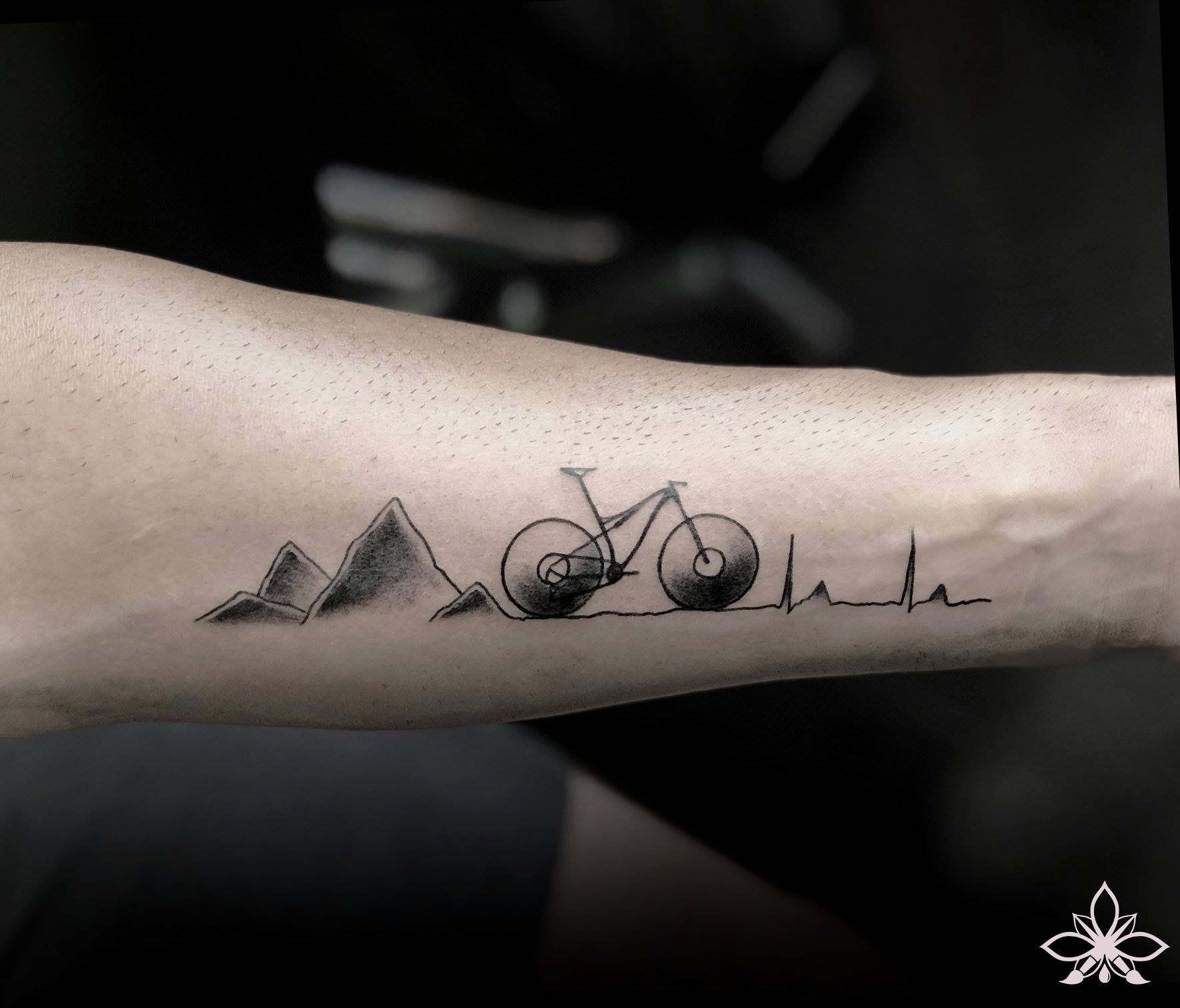 Geométricos: Estilos de Tattoo de Black Lotus Tattoo Geométricos: Estilos de Tattoo de Black Lotus Tattoo