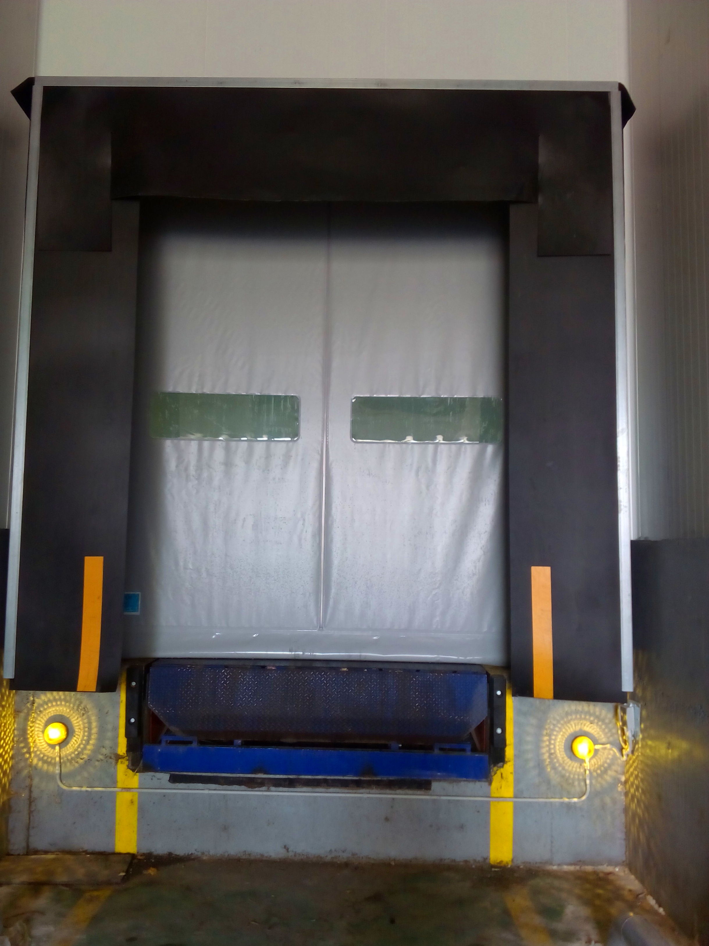 Abrigo de muelle de carga plataforma automática (punto completo): Puertas automáticas de Farem Puertas Automáticas Abrigo de muelle de carga plataforma automática (punto completo): Puertas automáticas de Farem Puertas Automáticas