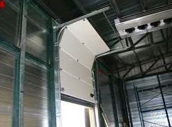 Puertas Seccionales Industriales: Puertas automáticas de Farem Puertas Automáticas Puertas Seccionales Industriales: Puertas automáticas de Farem Puertas Automáticas
