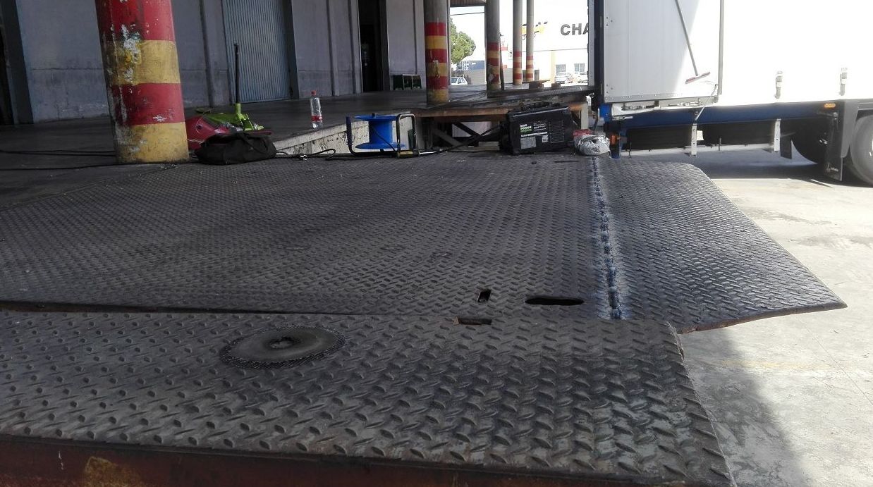 plataforma de carga en Silla plancha enderezada