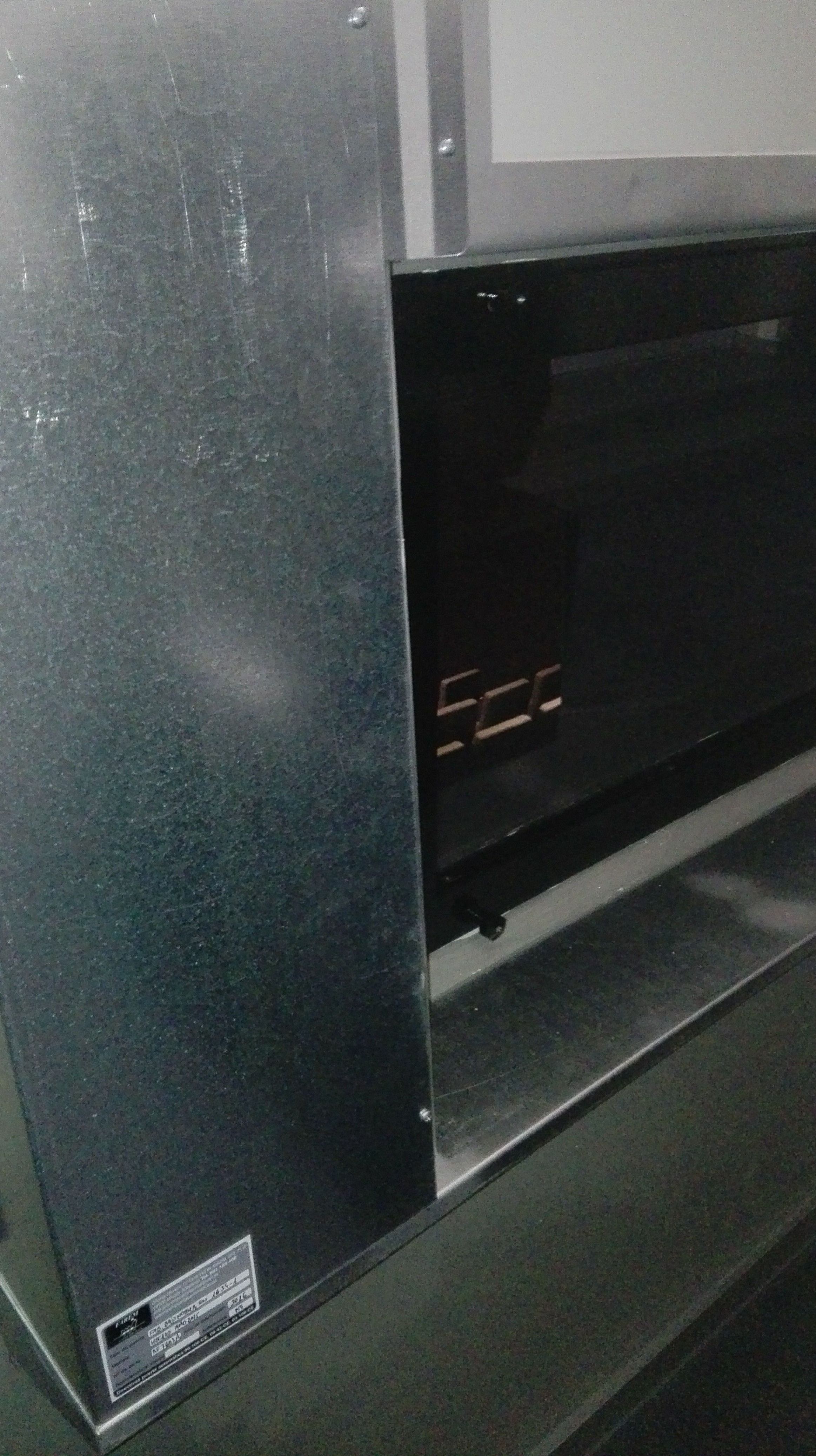 Puerta de guillotina cortafuegos certificada ,separación de ventana de sala reproductor de cines
