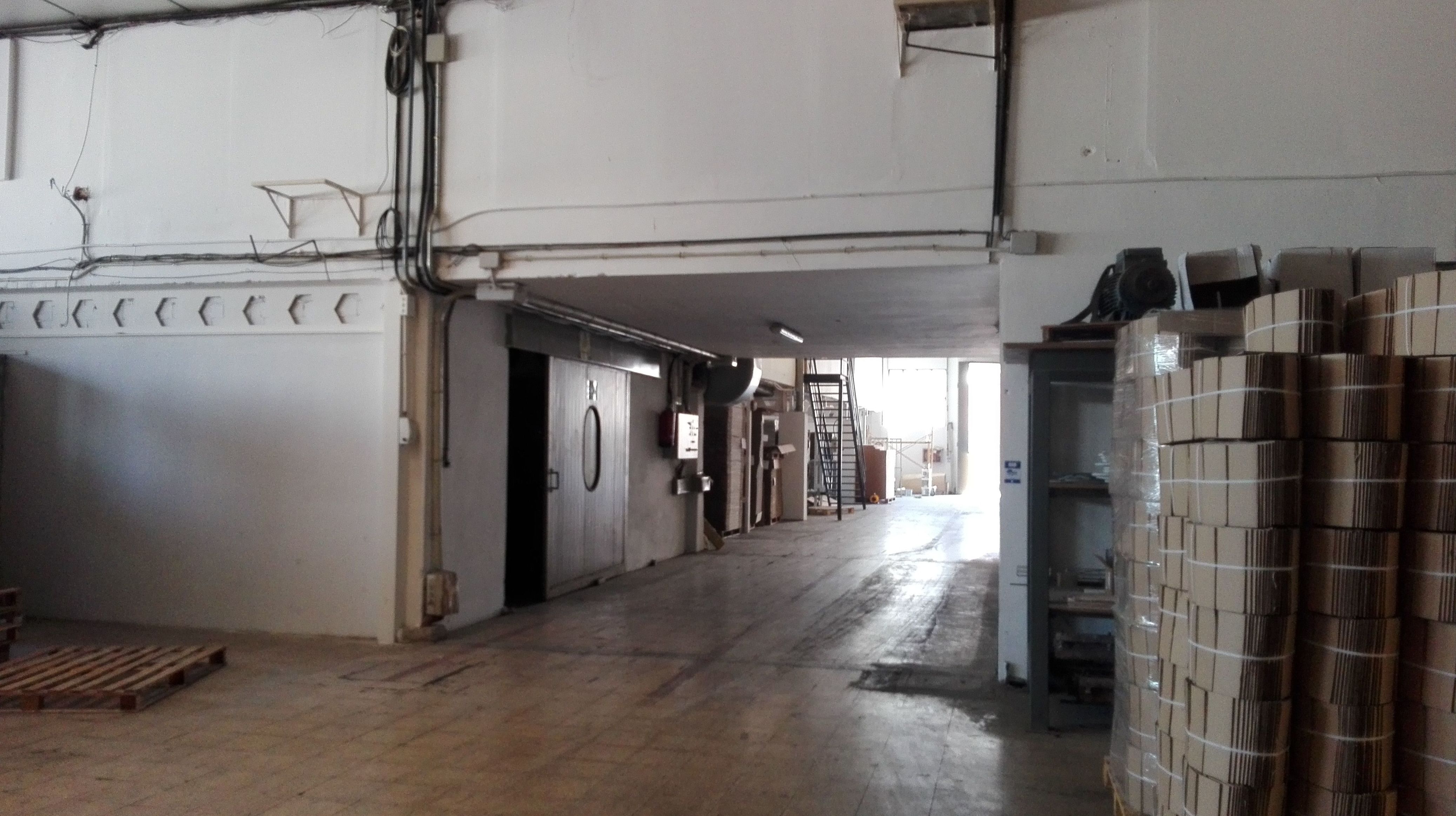 Preparación de hueco para instalación de puerta corredera cortafuegos de 1 hoja