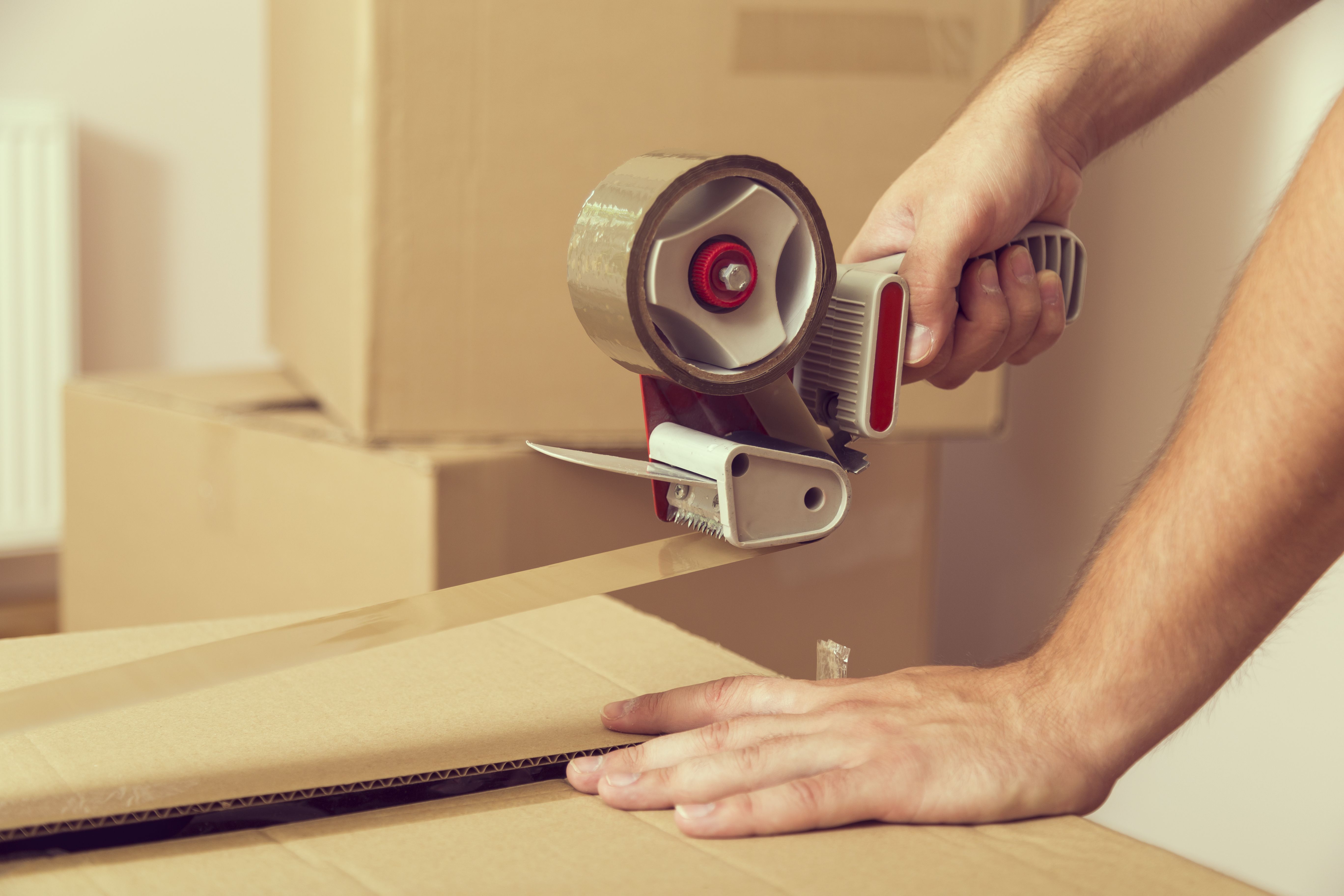 Sellado de cajas para mudanzas Sellado de cajas para mudanzas